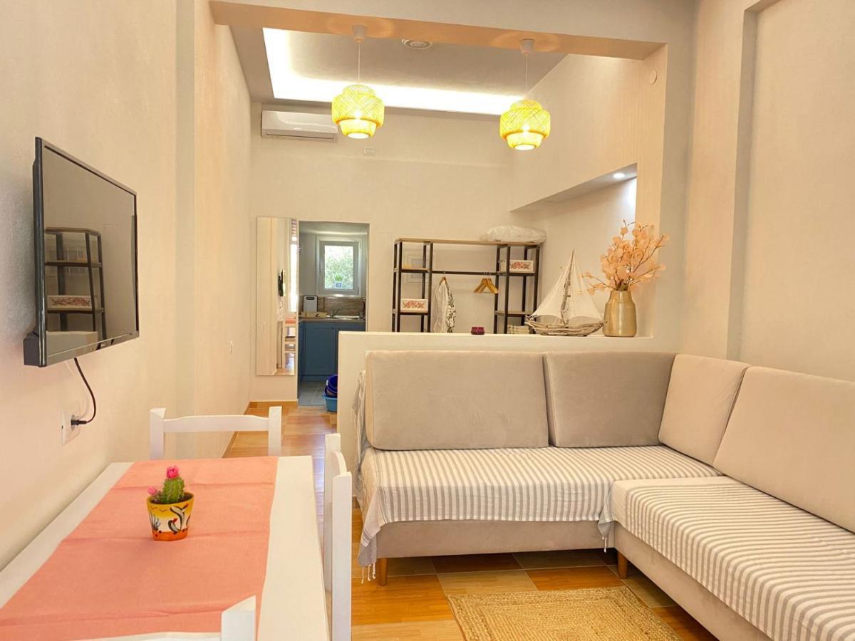 Areti Rooms Hotel Himarë Extérieur photo